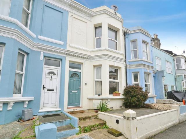 House for sale in West Hill, Guestling Green