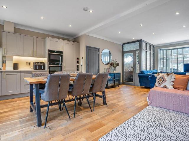 House for sale in Knowle Green, Lower Halliford