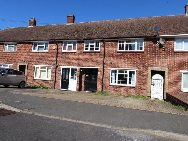 House for sale in Ramsden, Greater London