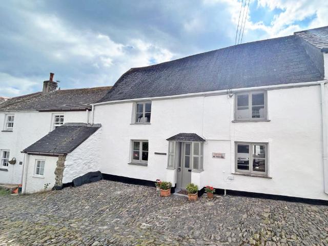 House for sale in Wherrytown, Penzance