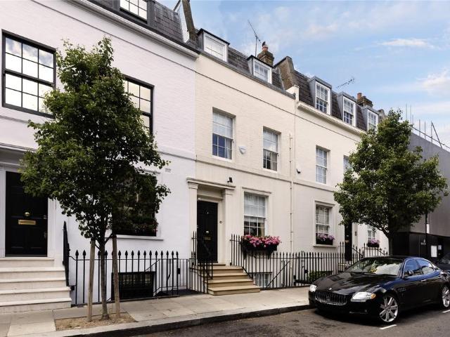House for sale in Chelsea, Greater London