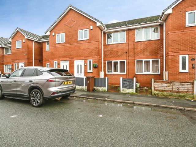 House for sale in Scholes, Wigan
