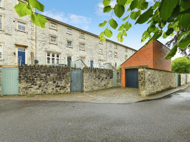 House for sale in Bowlish, Shepton Mallet