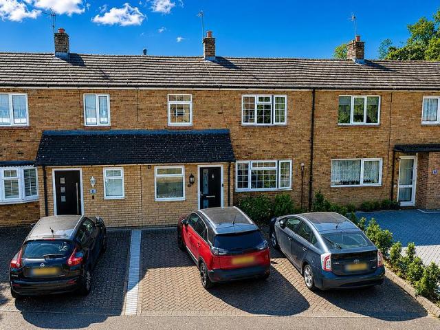 House for sale in Pouchen End, Hertfordshire