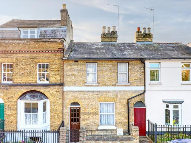 House for sale in Kings Hill, Colliers End
