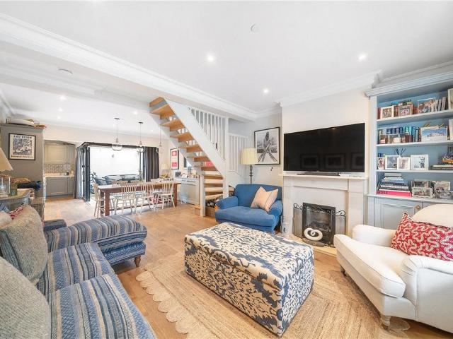 House for sale in Fulham, Greater London