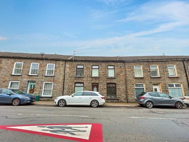 House for sale in Ystrad, Gelli
