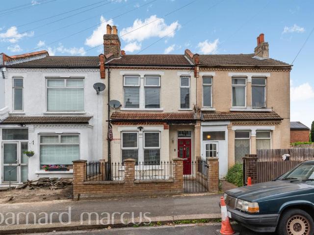 House for sale in London Borough of Croydon, Thornton Heath