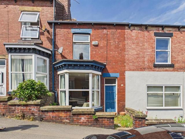 House for sale in Broomhill, South Yorkshire