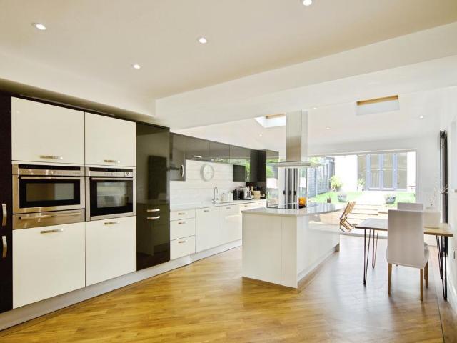 House for sale in Harold Wood, Greater London