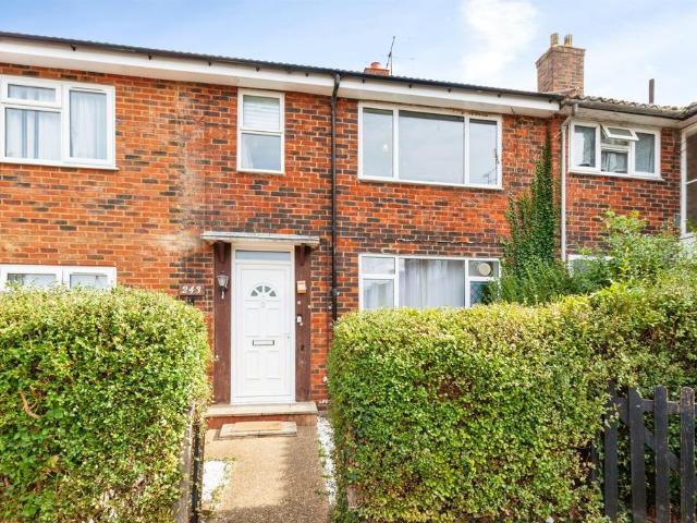 House for sale in Britwell, Slough