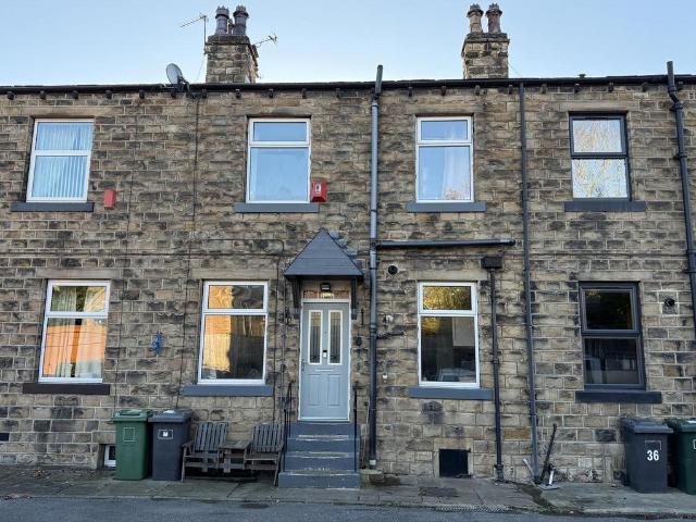 House for sale in Mirfield, West Yorkshire
