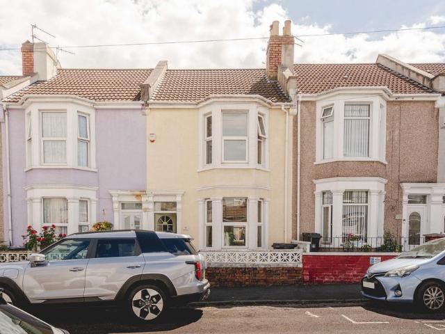 House for sale in Feckenham, City Of Bristol