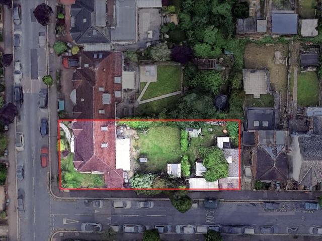 House for sale in Hale End, Greater London
