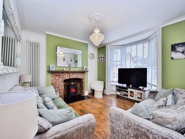 House for sale in Ringlestone, Midway
