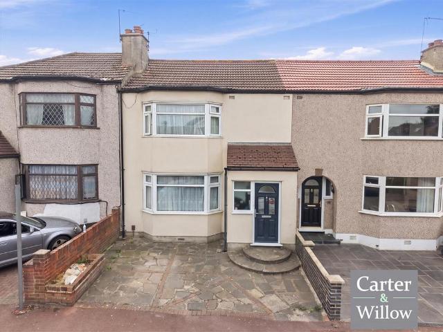 House for sale in Dagenham, Greater London
