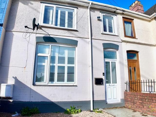 House for sale in New Inn, Griffithstown