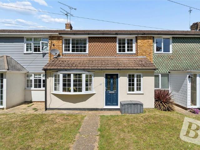 House for sale in Pilgrims' Hatch, Navestock Side