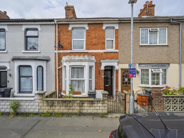 House for sale in Walcot West, Rodbourne