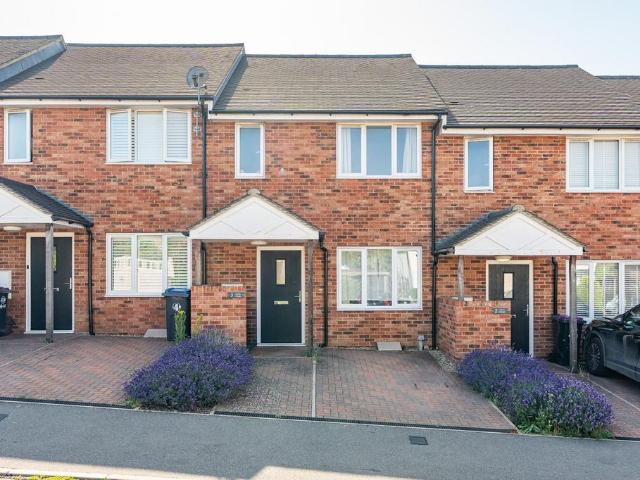 House for sale in Kings Hill, Colliers End