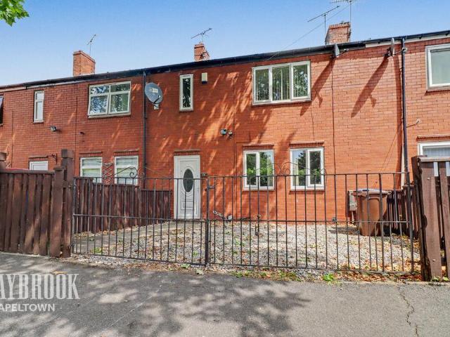 House for sale in Sheffield Lane Top, Firth Park