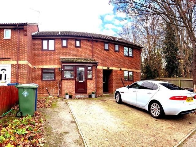 House for sale in Lane, Greater London