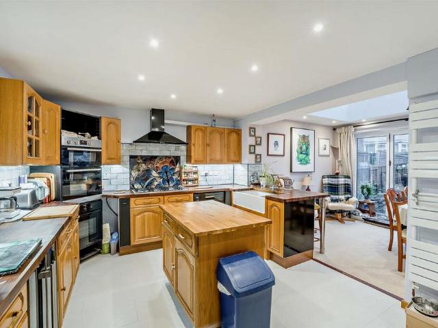 House for sale in Fossebridge, Gloucestershire