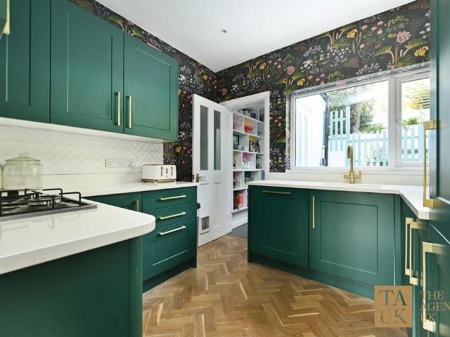 House for sale in Hollingdean, Brighton & Hove