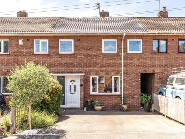 House for sale in Feckenham, City Of Bristol