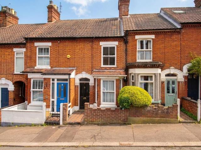 House for sale in Heigham Grove, East Bank