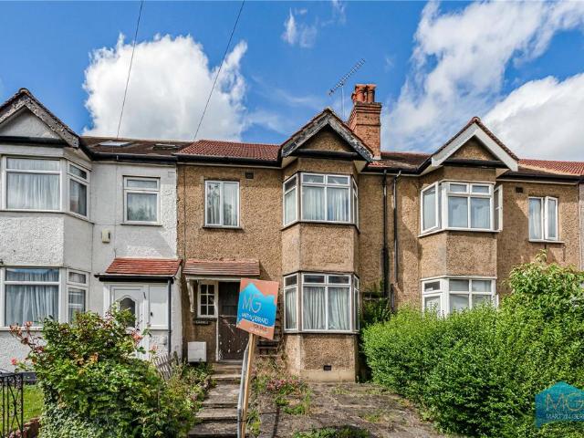 House for sale in Hendon, Greater London