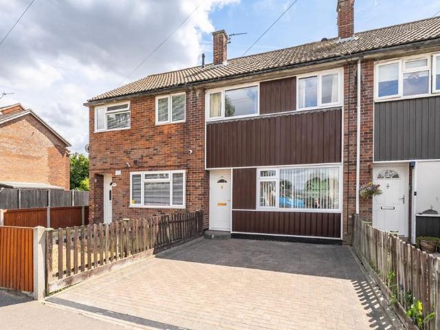 House for sale in Heartsease, East Bank