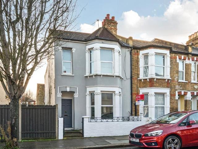 House for sale in Hammersmith, Greater London
