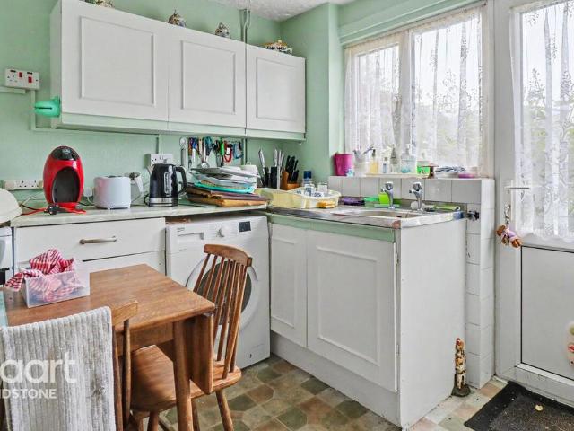 House for sale in Midway, Kent