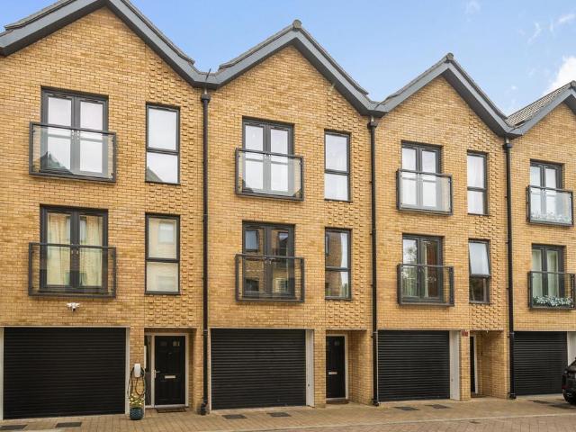 House for sale in Hackbridge, Isle Of Man