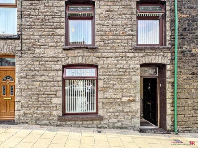House for sale in Penygraig