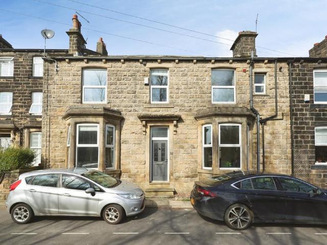 House for sale in Westfield, Guiseley