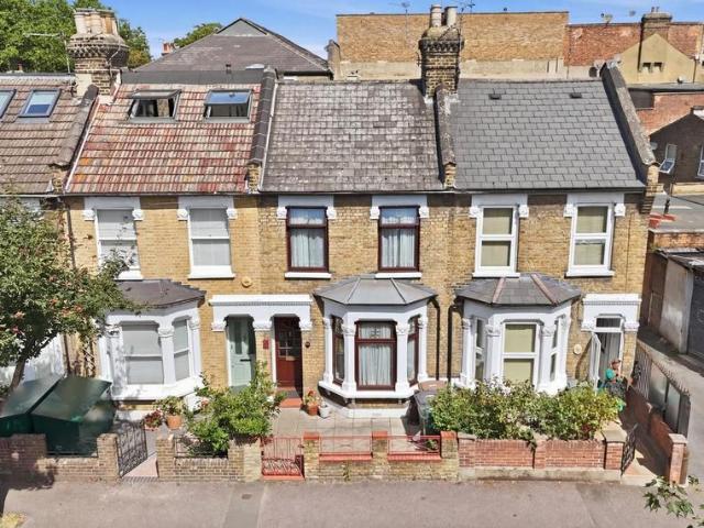 House for sale in Leyton, Greater London