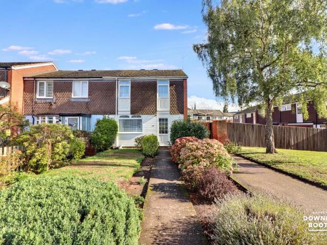 House for sale in Lichfield, Boley Park