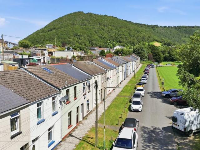 House for sale in Pont-y-waun, Cwmcarn
