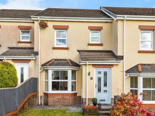 House for sale in Five Roads, Wales