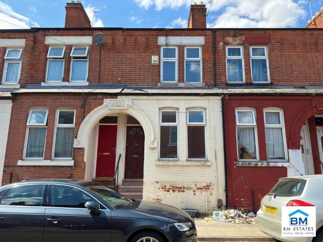 House for sale in Spinney Hills, Leicester