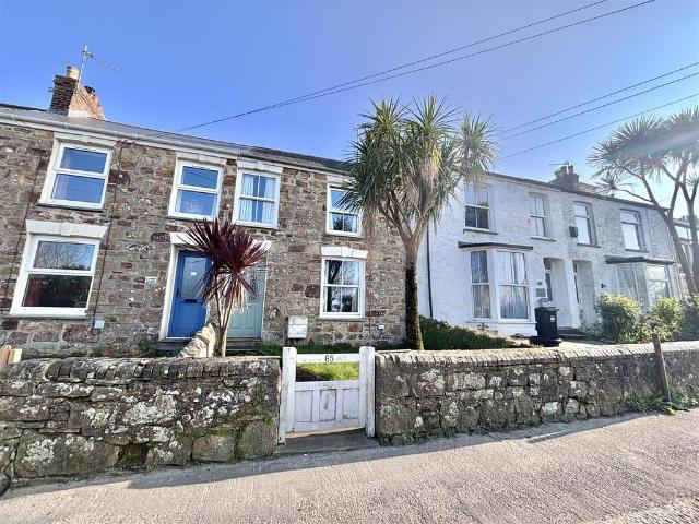 House for sale in Newquay, Cornwall