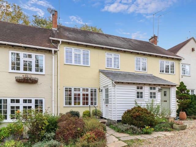 House for sale in North Watford, Hertfordshire