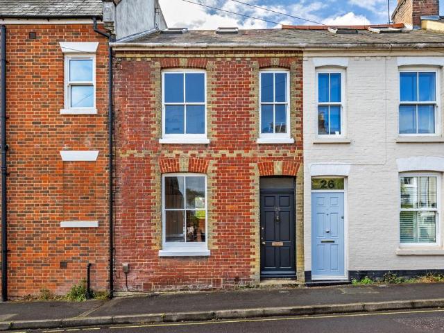 House for sale in Hampshire