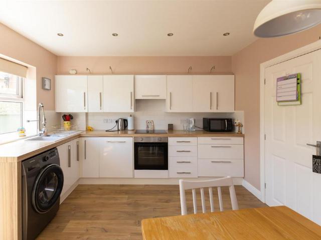 House for sale in Belmont, Guestling Green
