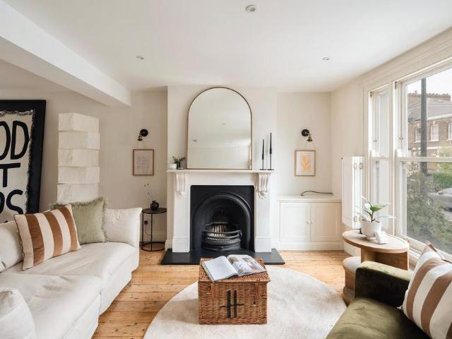 House for sale in London Borough of Lewisham, Greater London