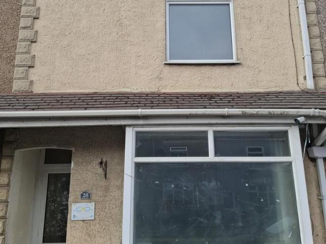 House for sale in Grimsby, North East Lincolnshire
