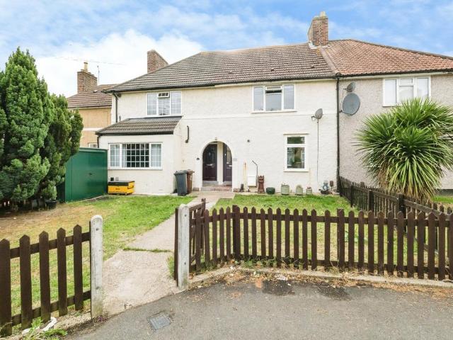House for sale in London Borough of Barking and Dagenham, Greater London