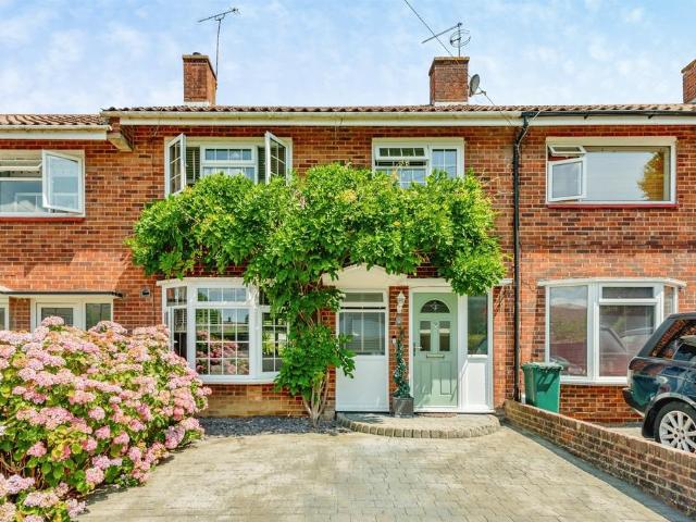 House for sale in Glynde, West Sussex